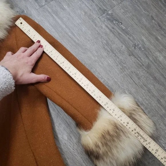 Fur Trimmed Women's Coat Suede - Picture 15 of 16